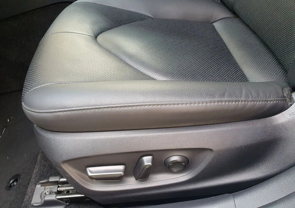 Toyota Camry cena 160900 przebieg: 41991, rok produkcji 2021 z Kałuszyn małe 562